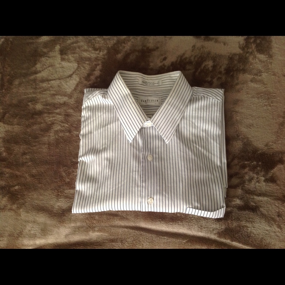 Like New Navy Stripe Wrinkle-Free Dress Shirt, Large